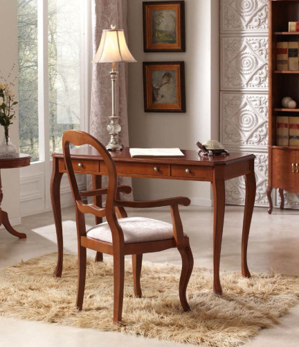Письменный стол 769.112. Фото №1