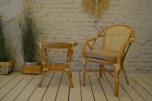 Стол Петани. Фото №8